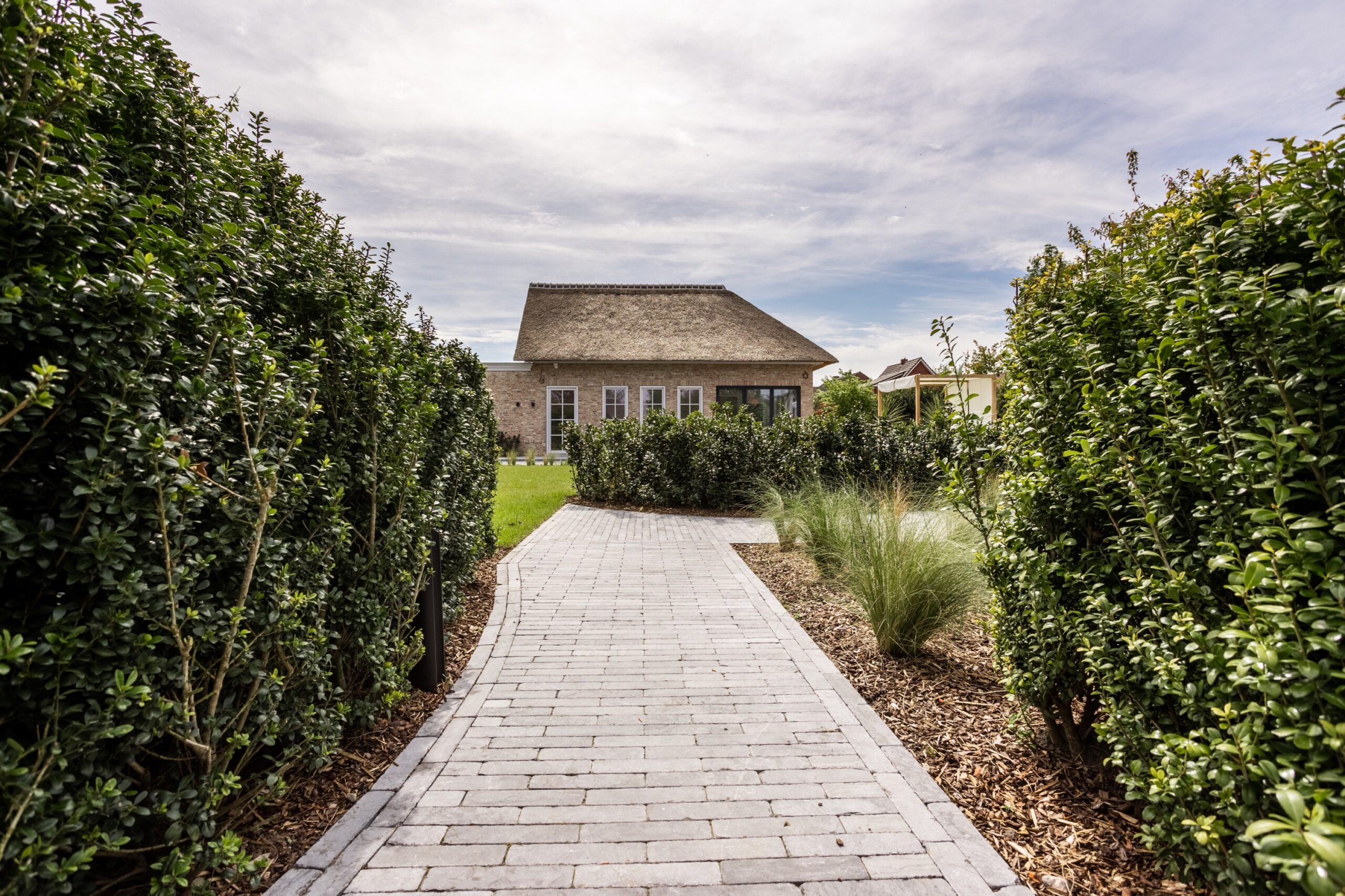 Landelijke tuin te Meerle - Cis Van der Linden Tuinaanneming en -Architectuur