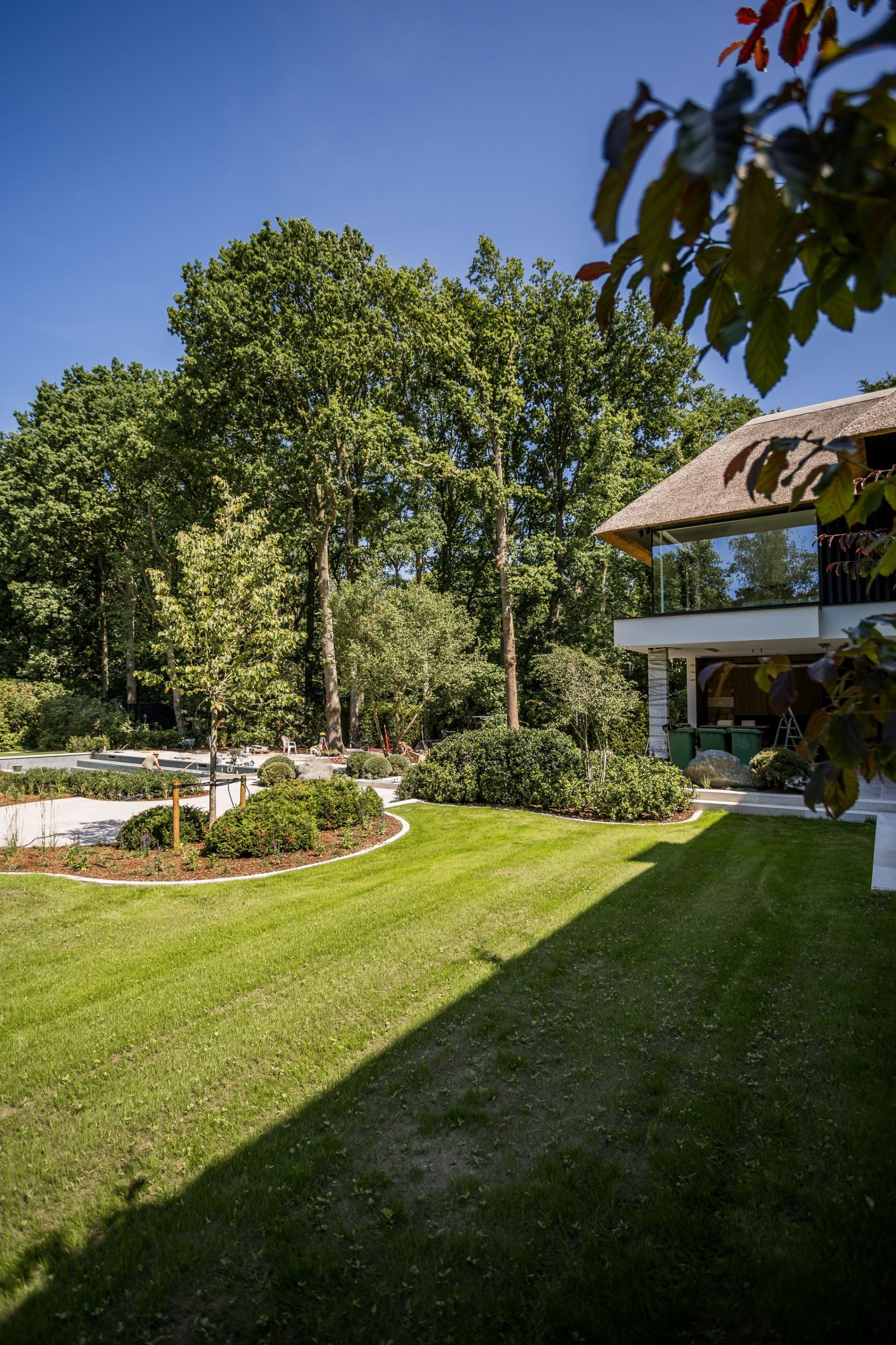 Villatuin te Brasschaat - Cis Van der Linden Tuinaanneming en -Architectuur