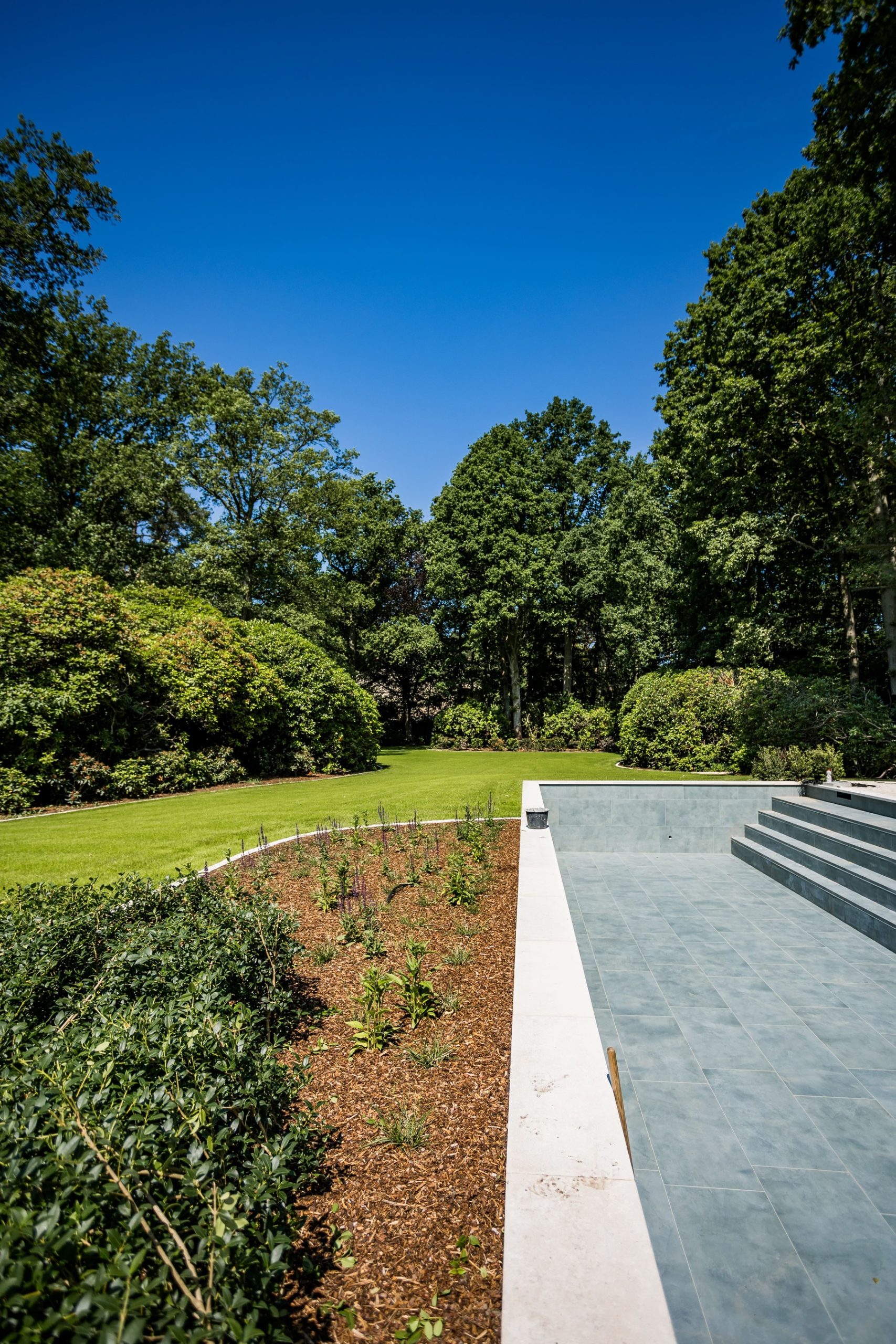 Villatuin te Brasschaat - Cis Van der Linden Tuinaanneming en -Architectuur